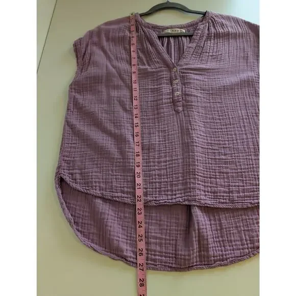 Xirena Top Gauzy Blouse Henley Boho Spring Summer Lightweight Purple Size XS - Picture 11 of 11